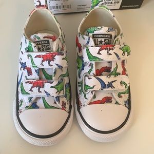BNIB converse toddler dinosaur sneakers
